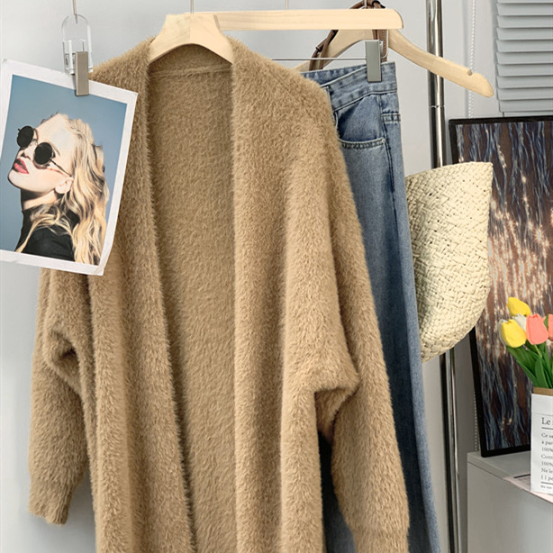 Női kardigán-pulóver mesterséges Mink anyagból, fő anyag nylon, vastag, V-nyakú