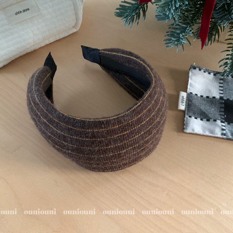 Bandă pentru păr lată în stil coreean, tricotată, pentru femei – accesoriu de cap din material textil, lucrată manual, cu dungi, iarna 2025