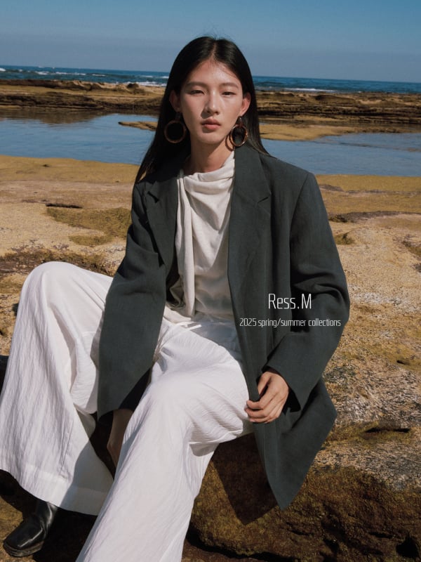 Дамско сако с прав силует от Tencel Lyocell (70-80% Lyocell; средна дължина; дълги ръкави; еднобортово)