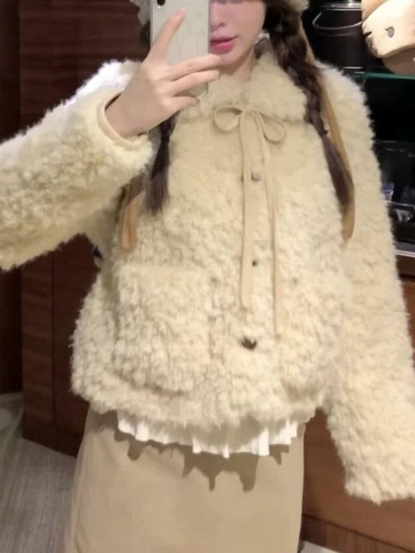 Дамско памучно късо палто с яка от косъм, свободна кройка, дълги ръкави, цип (Зимна колекция 2025)