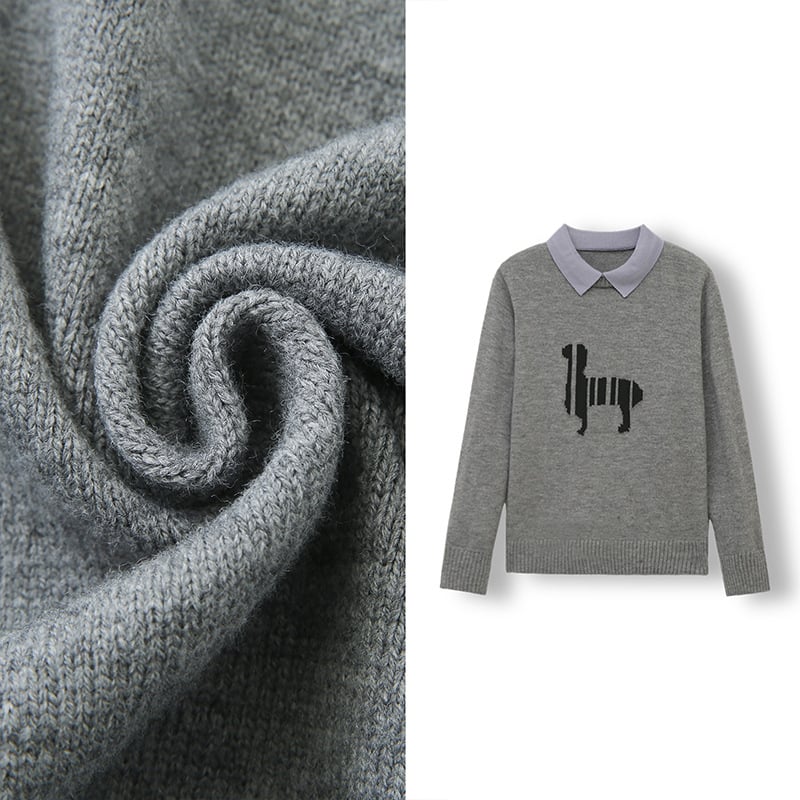 Pleteni džemper sa životinjskim uzorkom, opuštenog kroja, polo ovratnik, rukavi stil princeze