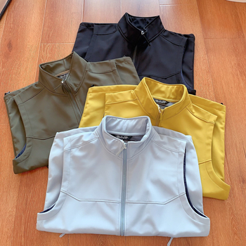 Soft shell prsluk s kapuljačom, slim fit, stojeći ovratnik, dvostruko zatvaranje, pamuk-mješavina tkanine, proljeće 2025