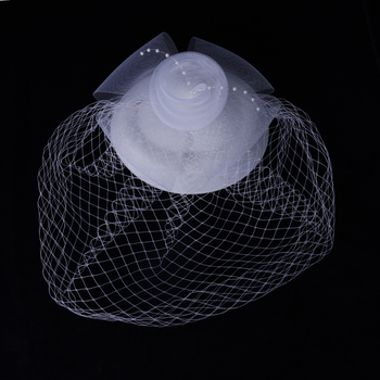 Nőknek szóló fejfedő — retro hálós hajdísz menyasszonyi stílusban, mintás dizájn, nyár 2025