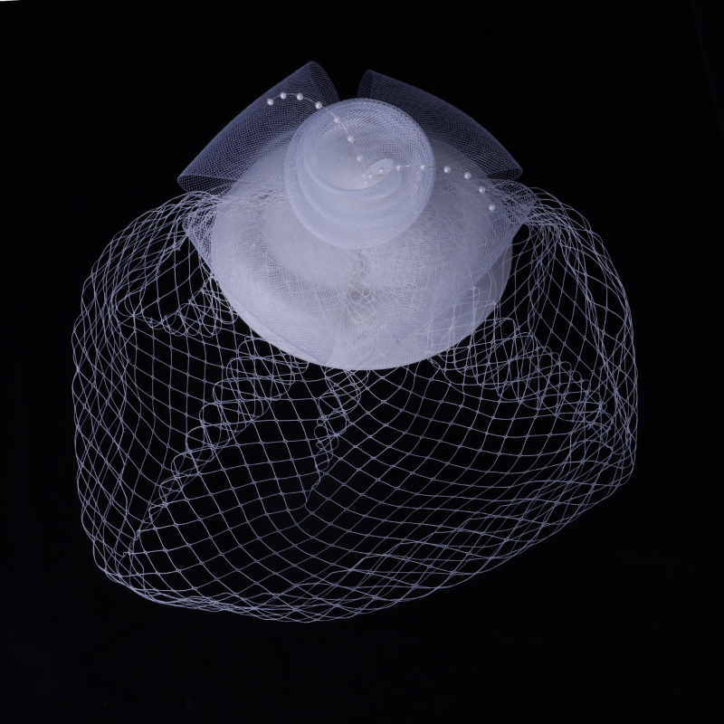 Nőknek szóló fejfedő — retro hálós hajdísz menyasszonyi stílusban, mintás dizájn, nyár 2025