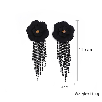 Обeци – флорална стилизация, пискюлна висулка, ушни игли от сребро 925, смесени материали, емалово покритие