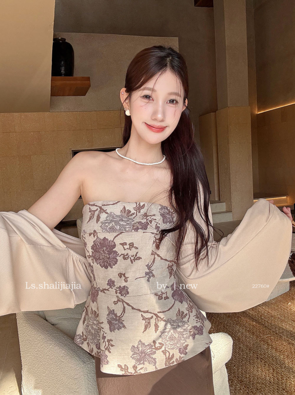 Bustier top s retro floral printom, bez naramenica, slim fit, kratka duljina 40–50 cm