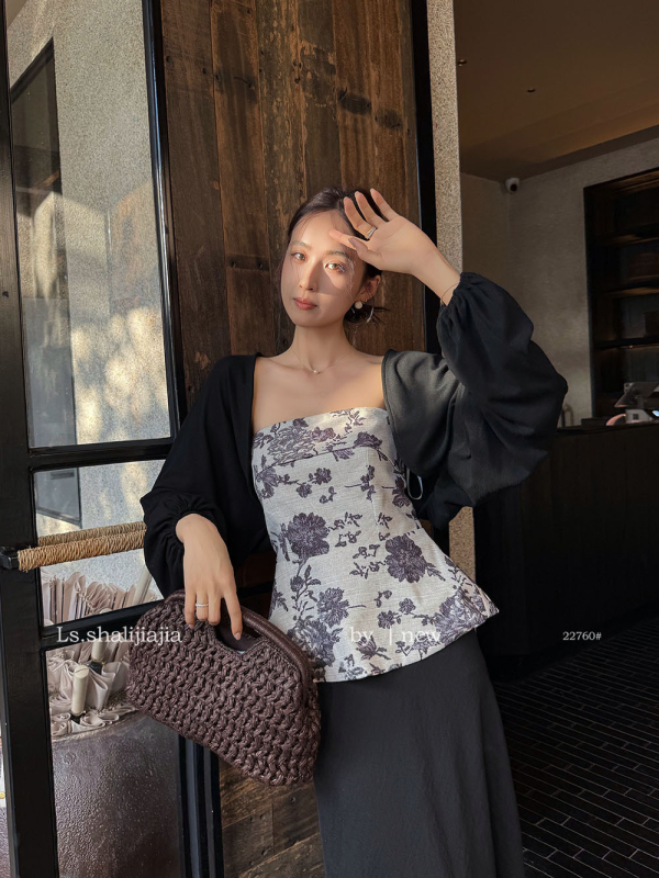 Bustier top s retro floral printom, bez naramenica, slim fit, kratka duljina 40–50 cm