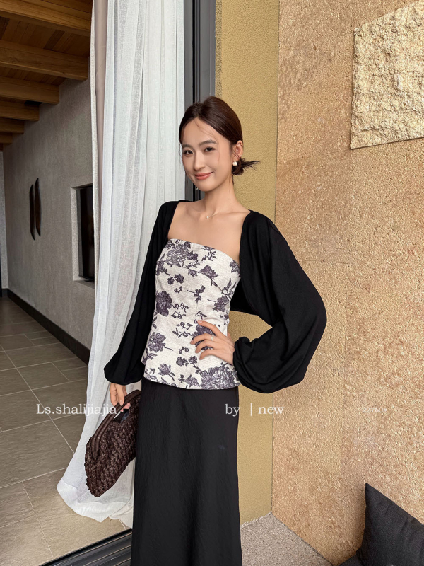 Bustier top s retro floral printom, bez naramenica, slim fit, kratka duljina 40–50 cm