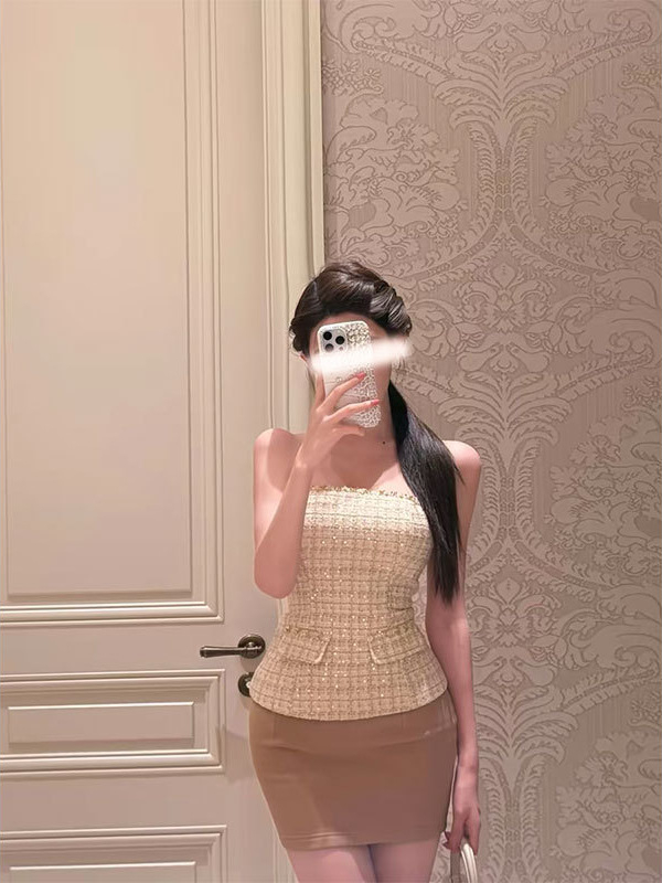 Bustier top – slim fit, bez naramenica, ultra kratka duljina, teksturirani poliester tkanina, proljeće 2026