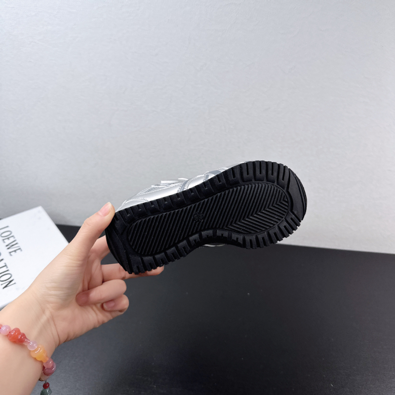 Unisex dječje tenisice za trening - prozračne, vodootporne, s Velcro zatvaračem, gumom potplatom
