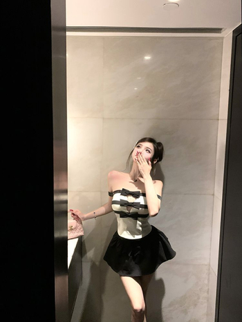 Čipkasti top s čvorom leptira, bez naramenica, bez leđa, A-linija, ljeto 2024, poliester 30–50% (PDD570997484720)