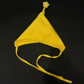 Σαλιάρα μωρών με θέμα Μίνιον – βαμβακερή, ρυθμιζόμενος λαιμός, τέσσερις εποχές, περιεκτικότητα σε βαμβάκι 71–80%, κυκλοφορία χειμωνιάτικη 2025