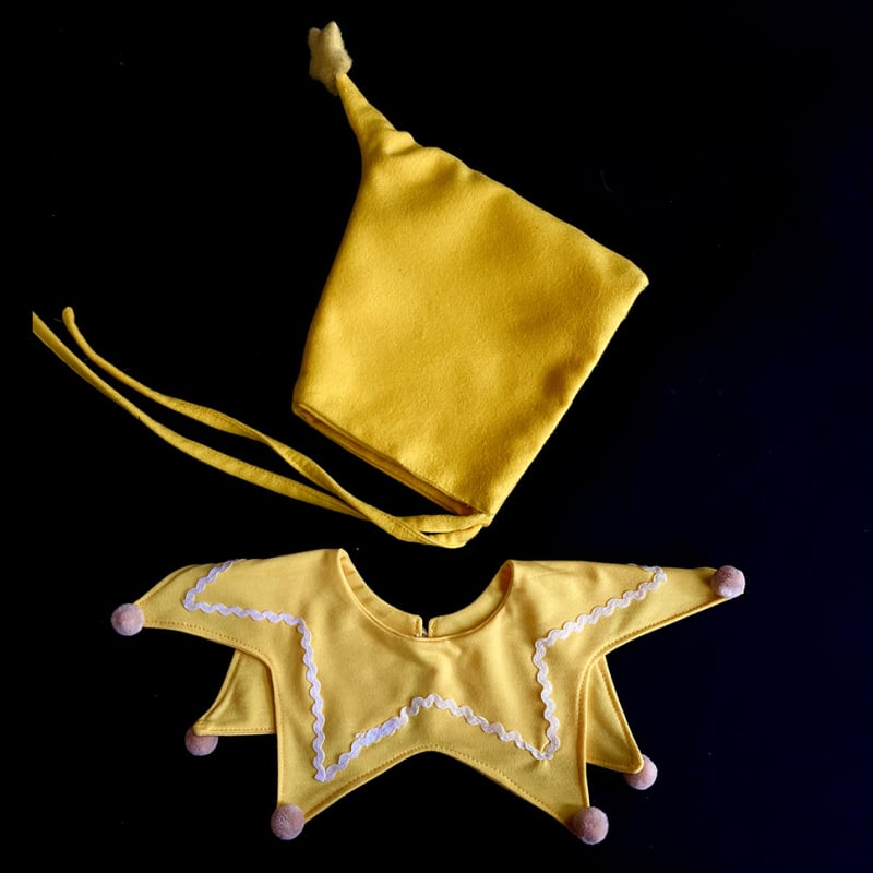 Σαλιάρα μωρών με θέμα Μίνιον – βαμβακερή, ρυθμιζόμενος λαιμός, τέσσερις εποχές, περιεκτικότητα σε βαμβάκι 71–80%, κυκλοφορία χειμωνιάτικη 2025