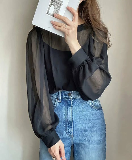 Laza chiffon felső kerek nyakkal, lámpa ujjak, csíkos minta, akril rost