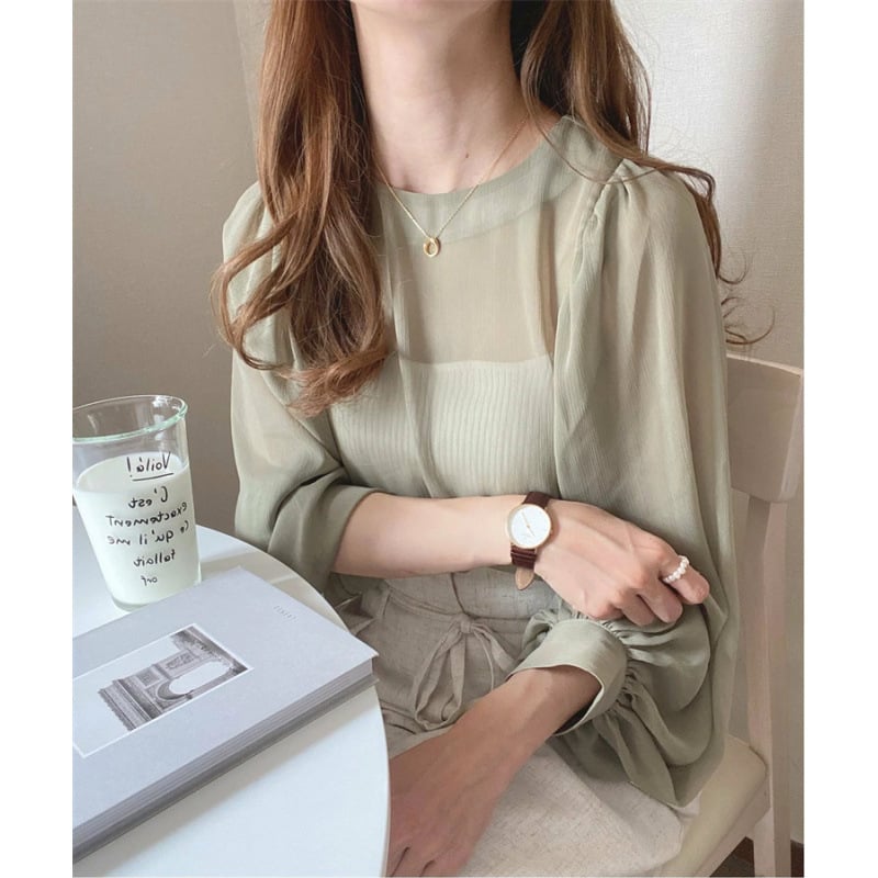 Laza chiffon felső kerek nyakkal, lámpa ujjak, csíkos minta, akril rost