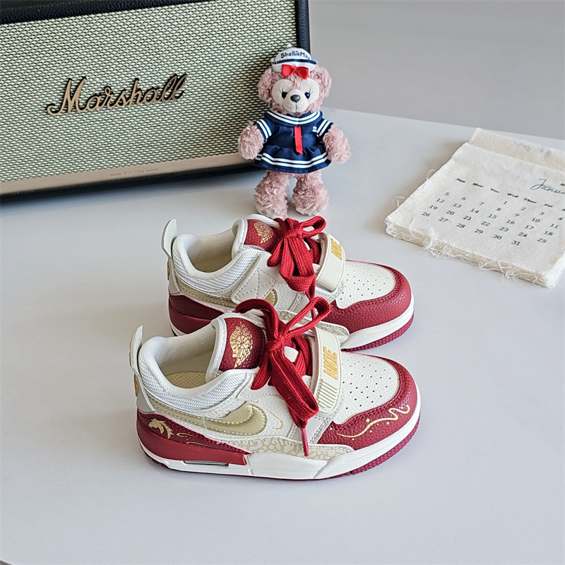 Gyerekeknek szóló uniszex könnyű, alacsony felső részű sportcipő Velcro-zárással, Ultra-fiber bőrfelsőrész, gumitalp