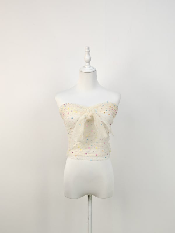 Kamisol top s mrežastim printom srca, halter naramenice, uski kroj, materijal akril-spandeks, duljina 40–50 cm