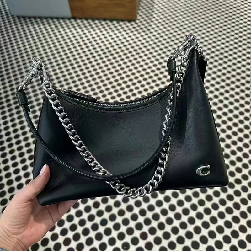 Torba ispod pazuha PVC, srcolit oblik, zatvarač, gradski minimalistički stil