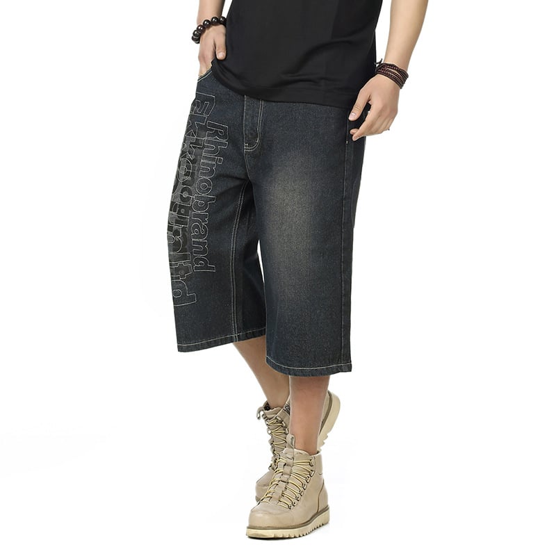 Férfi denim rövidnadrág, laza, széles vágású, cropped hossz, alfabet nyomtatás, 70% pamut denim, nyár