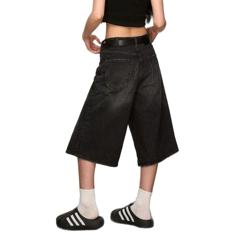 Férfi Capri denim rövidnadrág – kopott, mosott, laza egyenes szabás, pamutból