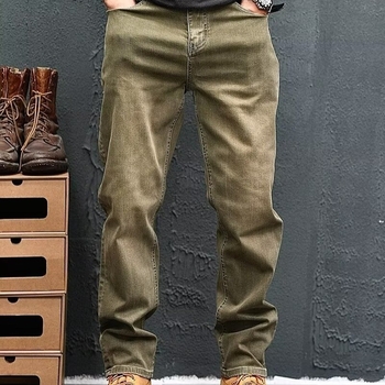 Férfi egyenes szabású farmernadrág, középmagas derekú, cipzáras zárás, magas rugalmasság, könnyű anyag