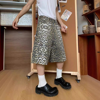 Casual šorti – leopard print kamuflaža, pamuk 60%, skraćeni kroj, ravni kroj, ljeto