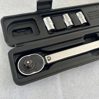 Állítható nyomatékkulcs, szénacél, ipari minőség