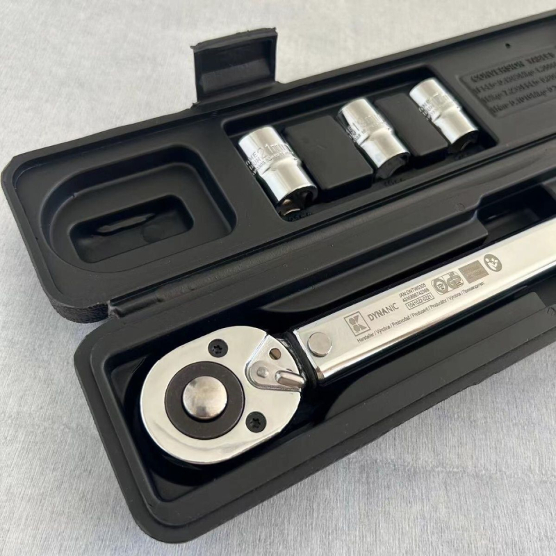 Állítható nyomatékkulcs, szénacél, ipari minőség