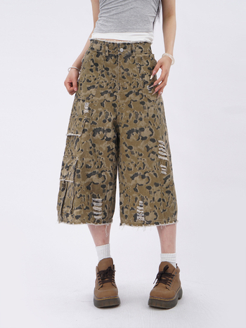 Capri hosszú egyenes nadrág, pamut, kopott leopárd mintázat, kőmosott, mikroelasztikus, nyár