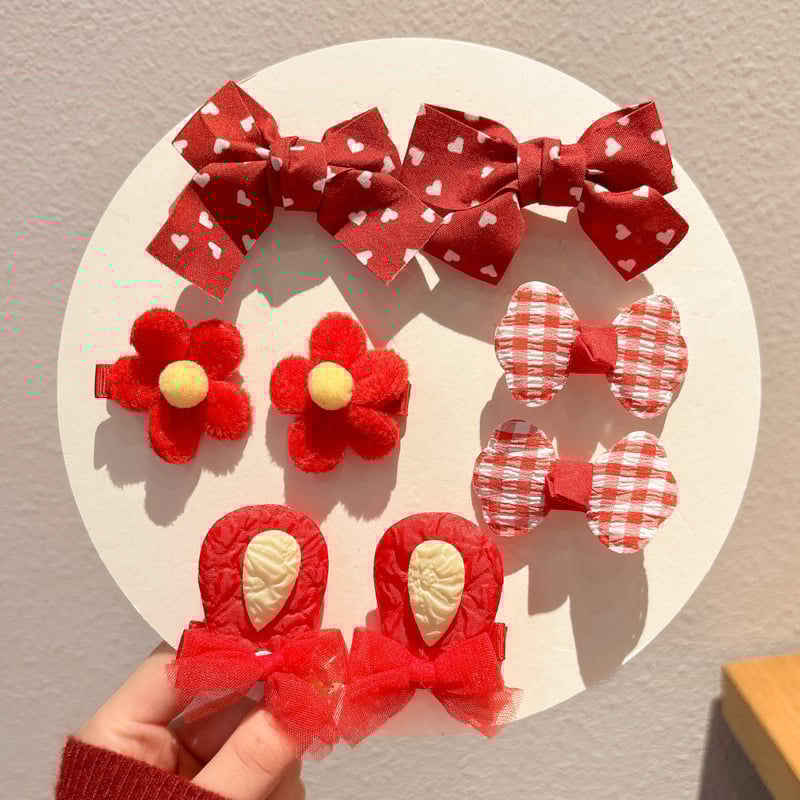 Clips de păr pentru copii – stil etnic de Anul Nou, lucrat manual; material: aliaj și țesătură; tip: clemă; potrivit pentru copii