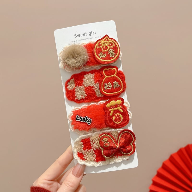 Clips de păr pentru copii – stil etnic de Anul Nou, lucrat manual; material: aliaj și țesătură; tip: clemă; potrivit pentru copii