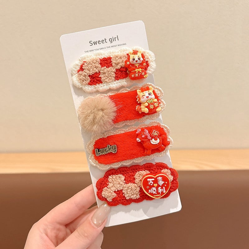 Clips de păr pentru copii – stil etnic de Anul Nou, lucrat manual; material: aliaj și țesătură; tip: clemă; potrivit pentru copii