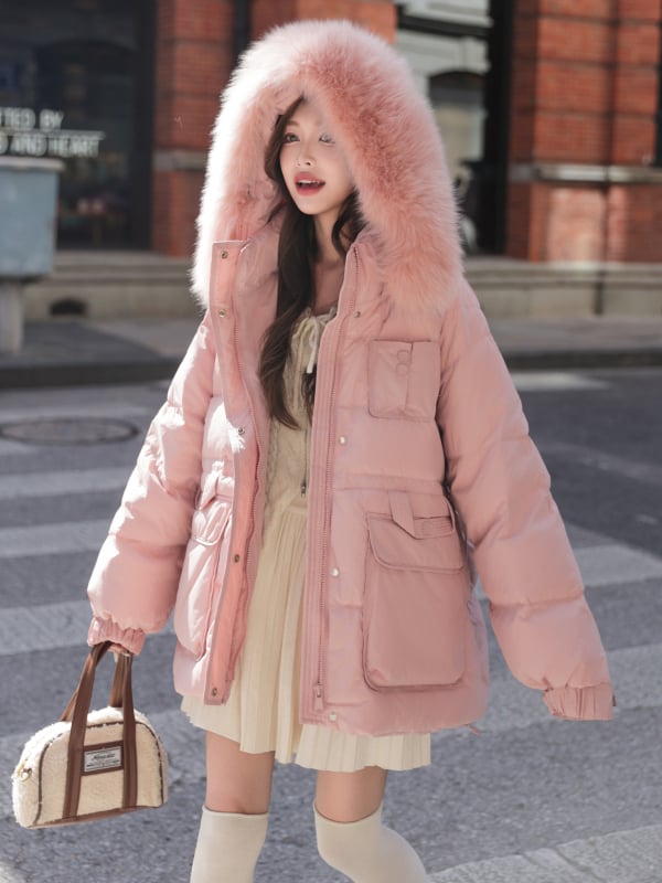 Дамско пухено яке, средно дълго, с качулка, пух от бяла патка 101–200 г, съдържание на пух 50–55%, полиестерна тъкан