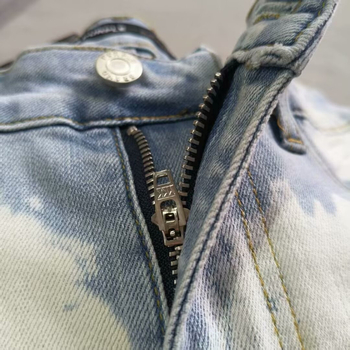 Capri hlače, ravni kroj, pamučni denim, mikroelastičnost