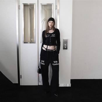 Tricou dama din seria Korean Badblood BCAC, din bumbac, imprimeu text, mâneci scurte, guler rotund, croială slim