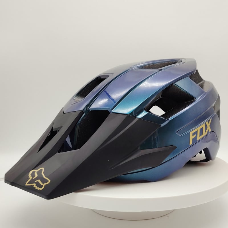 Kaciga za biciklizam - unisex, nepersonalizirana, bez logotipa, generička marka