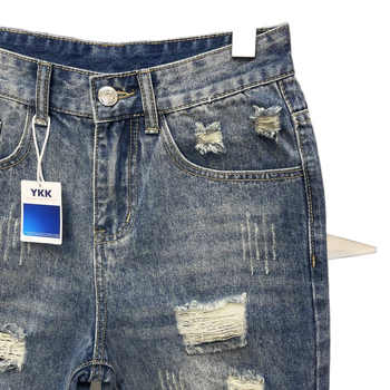 Denim šortsi s iskidanim detaljima, lagan kroj, srednji pojas, mješavina lana i poliestera (70% poliestera)