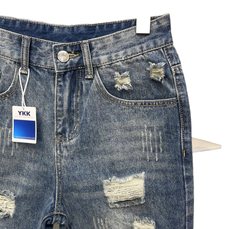 Denim šortsi s iskidanim detaljima, lagan kroj, srednji pojas, mješavina lana i poliestera (70% poliestera)