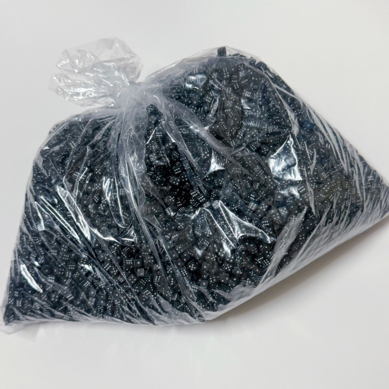 Akril kockák, jobb szögű, puzzle kockák, 300000 darabos tétel, testre szabható