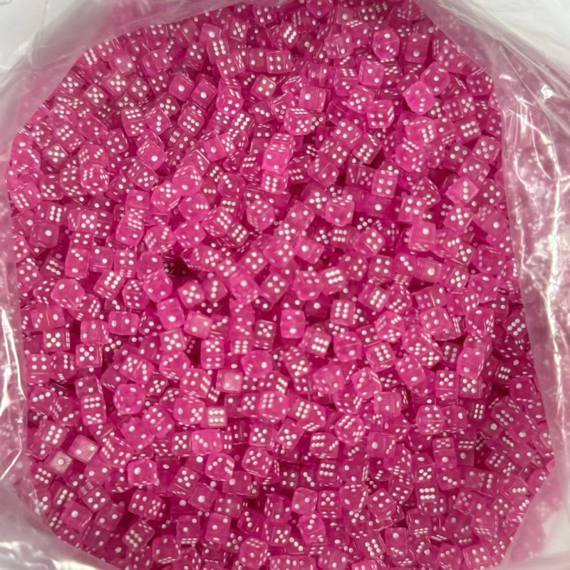 Akril kockák, jobb szögű, puzzle kockák, 300000 darabos tétel, testre szabható