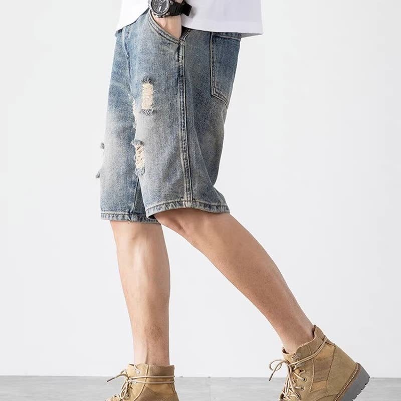 Férfi szakadt denim rövidnadrág, középmagasságú, egyenes szabású, koreai stílus, több zseb