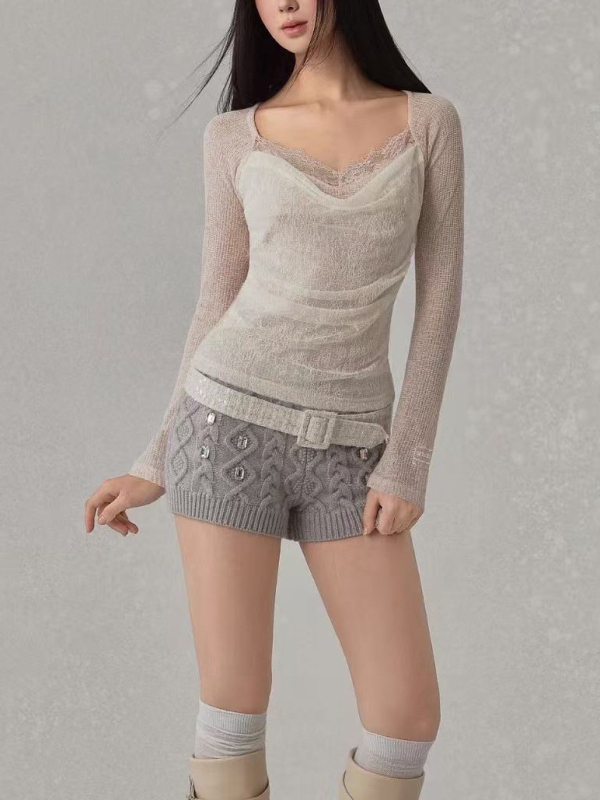 Slim-fit pletena majica s V-izrezom, dugi rukavi, smjesa 97% poliestera / 3% lana