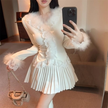 Ženski top s dugim rukavima i V izrezom, izvezenom čipkom, Derong poliester smjesa, oversize kroj