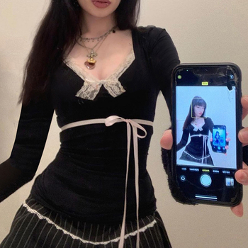 Majica s mašnicom, V izrezom, dugi rukav, uži kroj (mješavina poliestera i spandeksa)