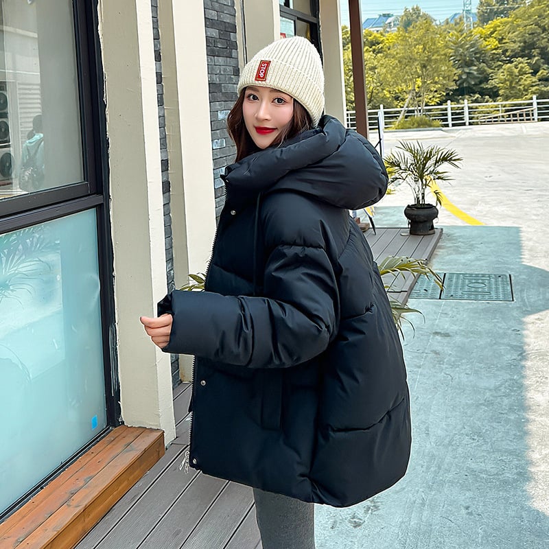 Дамско палто с пух‑памук, качулка, средна дължина (65–80 см), полиестерова тъкан, цип