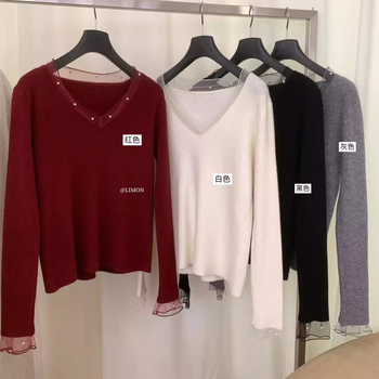 Pleten top s V-izrezom i čipkastim patchworkom, debeli pamuk-poliester materijal, dugi rukavi, pulover stil, japansko-korejski casual stil