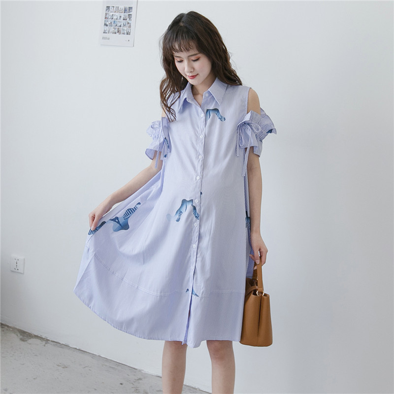 Haljina za trudnice od chenilla s kragnom od krzna, fishtail suknja, udio pamuka ispod 30%