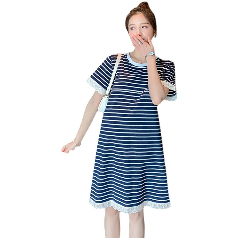 Trudnična pletena haljina s prugama i čipkom, otvor za dojenje, A-linija, midi duljina