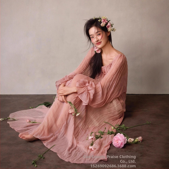 Костюм с пола за бременни: дълги ръкави, полиестер 70–80%, лято 2025, стил свеж и сладък