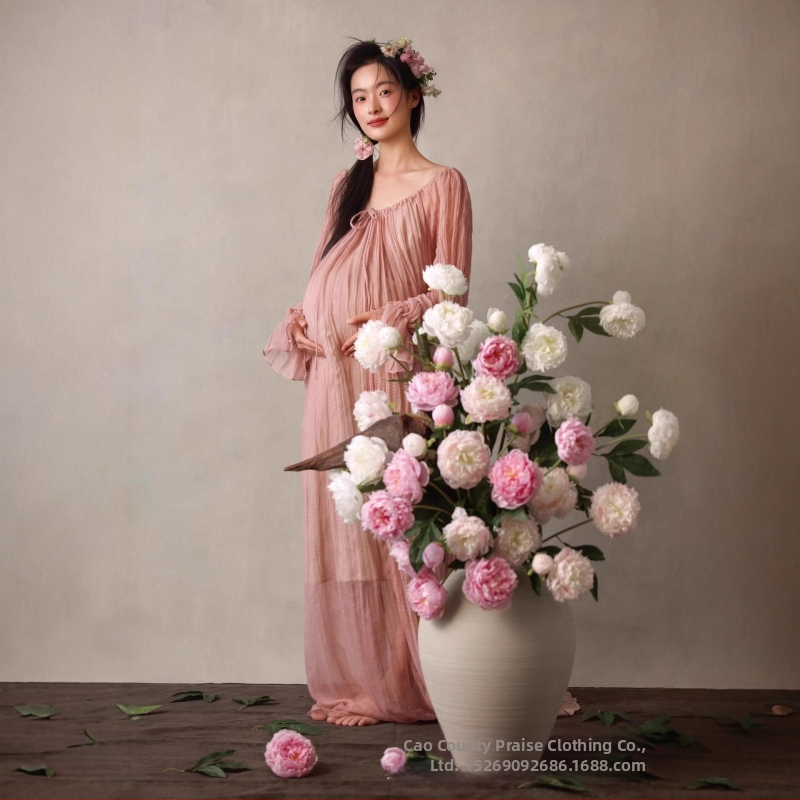 Костюм с пола за бременни: дълги ръкави, полиестер 70–80%, лято 2025, стил свеж и сладък